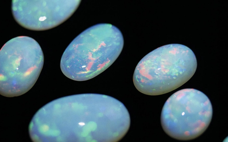 opal meaning