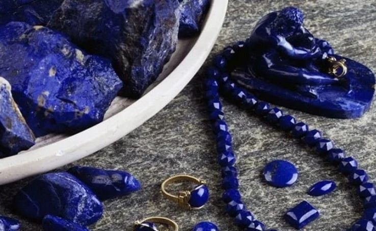 lapis lazuli spiritual meaning