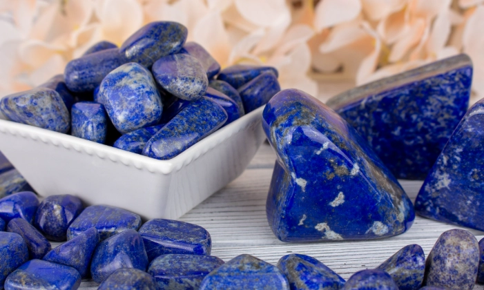 Lapis lazuli healing properties