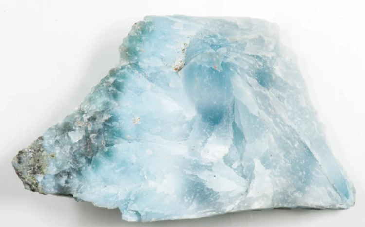 white larimar meaning