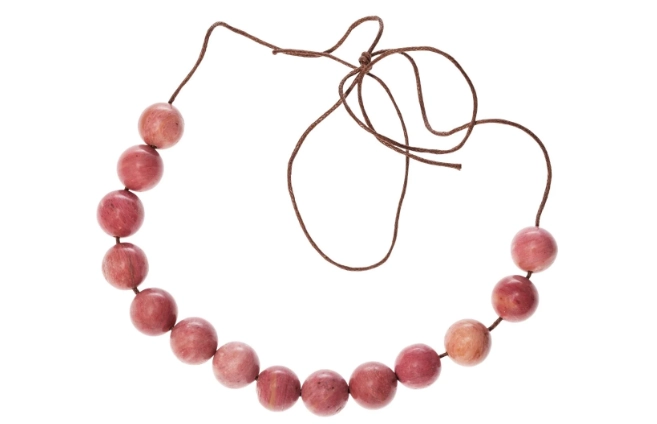 Rhodonite Bracelet Benefits: Emotional Healing & More Explained