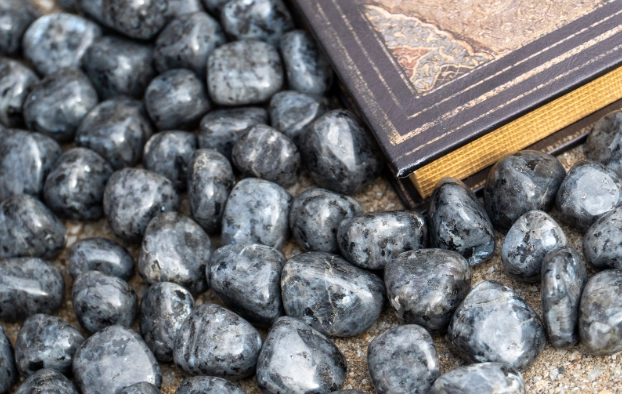 indigo gabbro properties