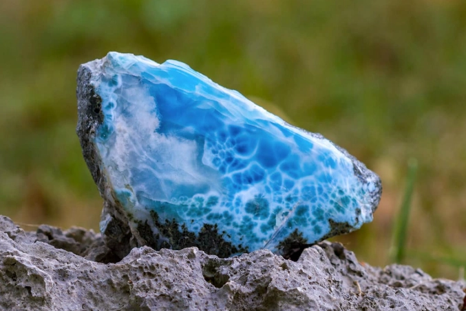 larimar healing properties