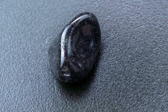 Black Onyx zodiac sign