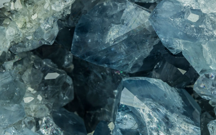 how to use celestite crystal