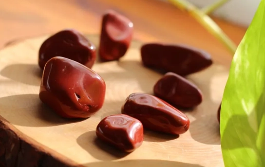 red jasper crystal for love