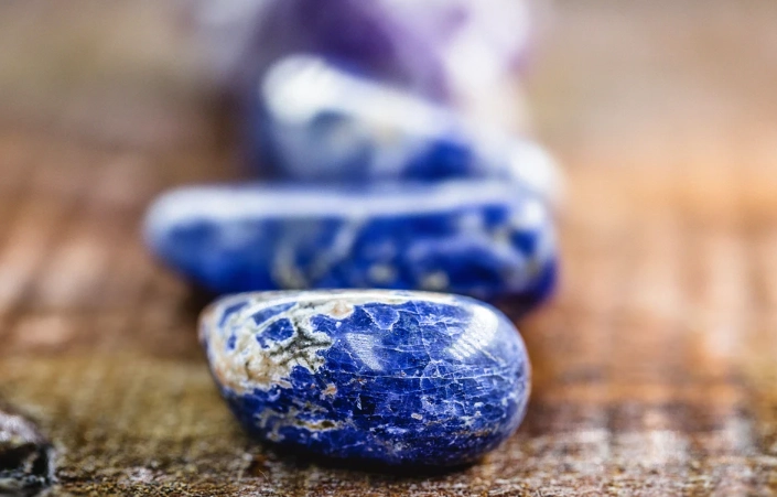 how to use sodalite for anxiety