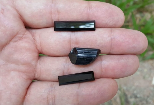 black tourmaline side effects