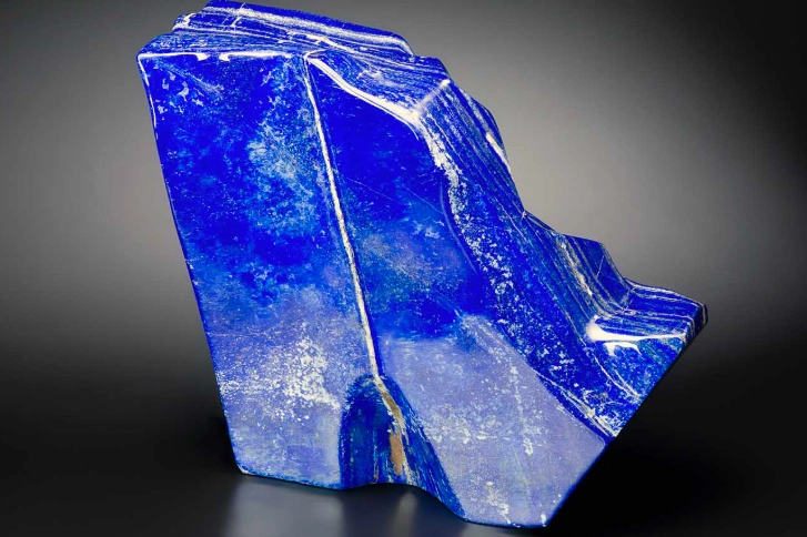 throat chakra crystal