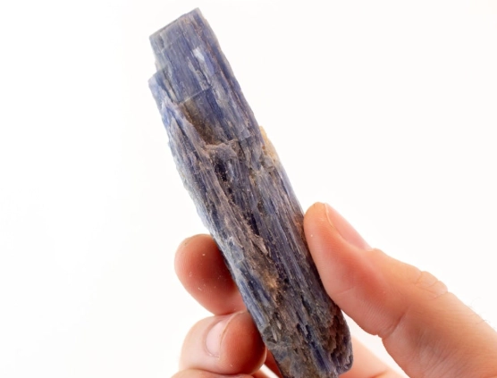 what is kyanite good for