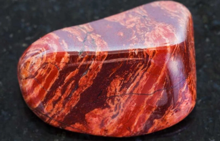 red jasper healing properties