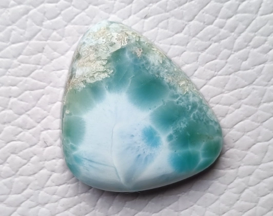 larimar healing properties