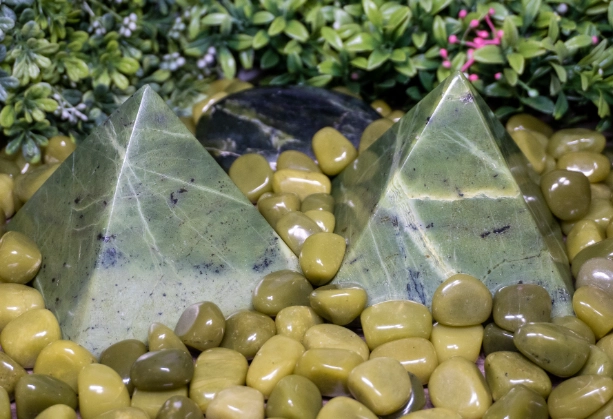 how to use jade crystal