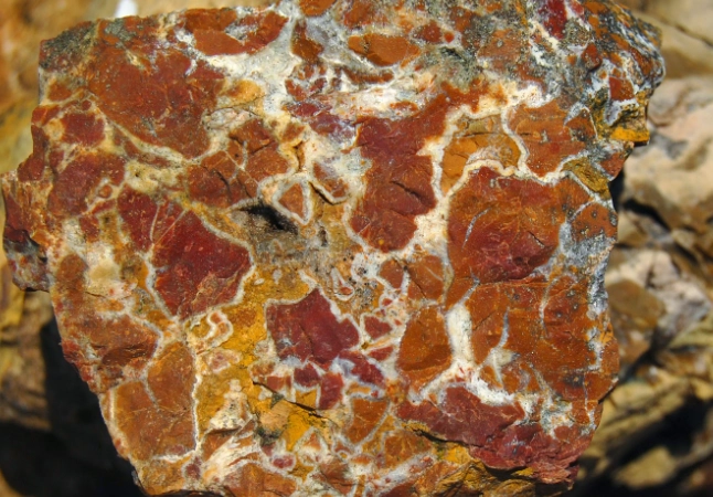 Unlocking Jasper Stone Meaning: Healing, Colors & Uses