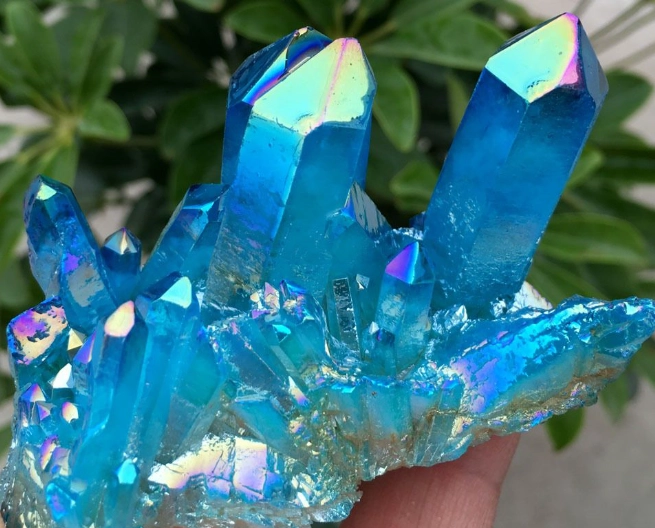 how to use blue crystals