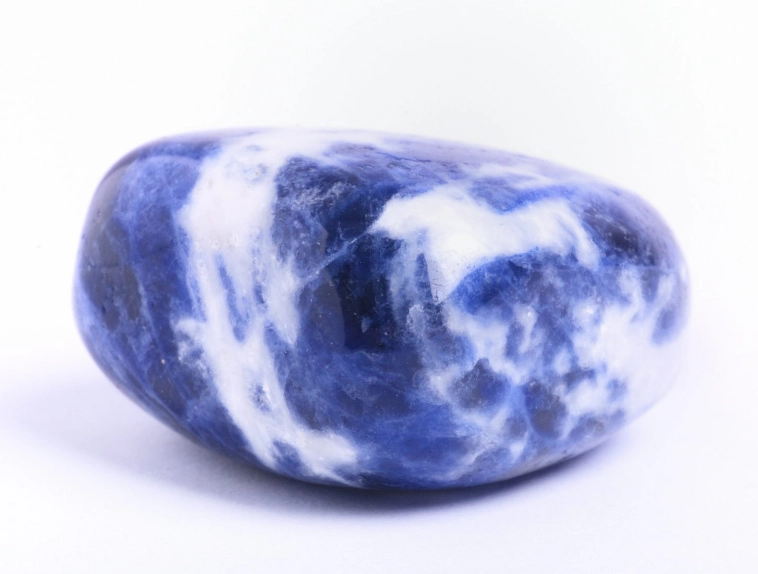 sodalite crystal uses
