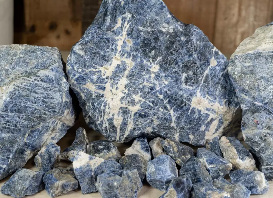 sodalite healing properties