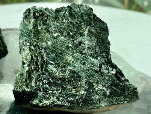 green tourmaline healing properties