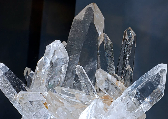 clear quartz benefits