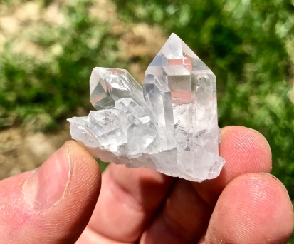 clear quartz healing properties