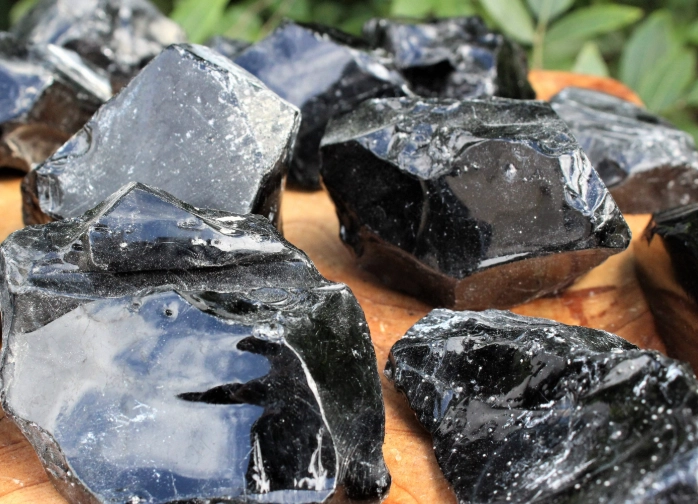 black obsidian meaning
