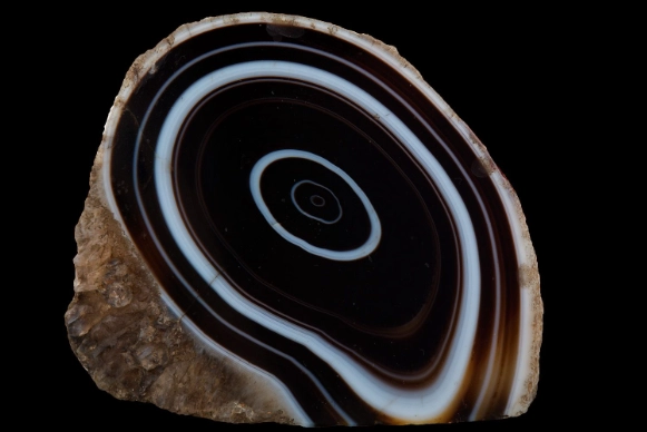 Define Onyx: Properties, Uses, and How to Identify Real Onyx