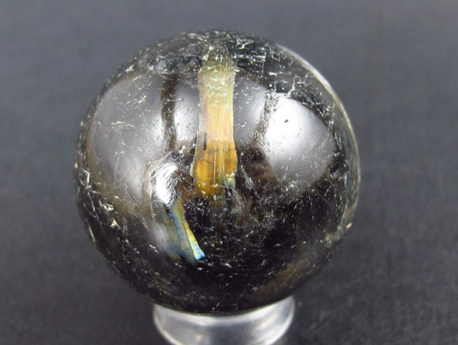 nuummite healing properties