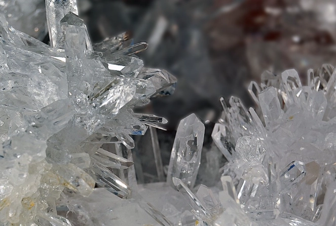 quartz crystal healing properties