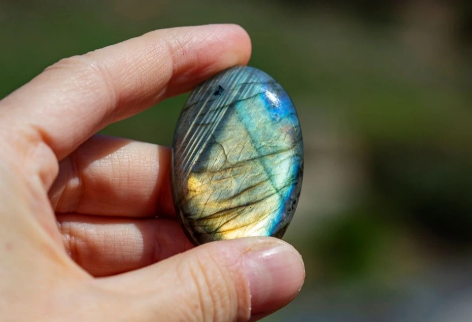 labradorite meaning