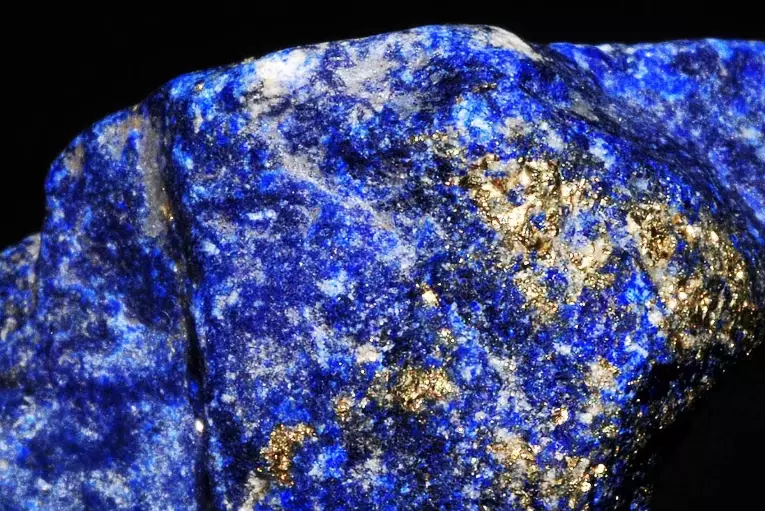 spiritual meaning of lapis