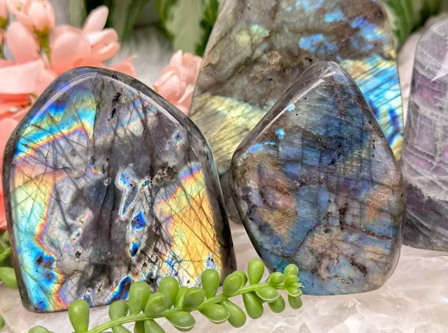 labradorite healing properties