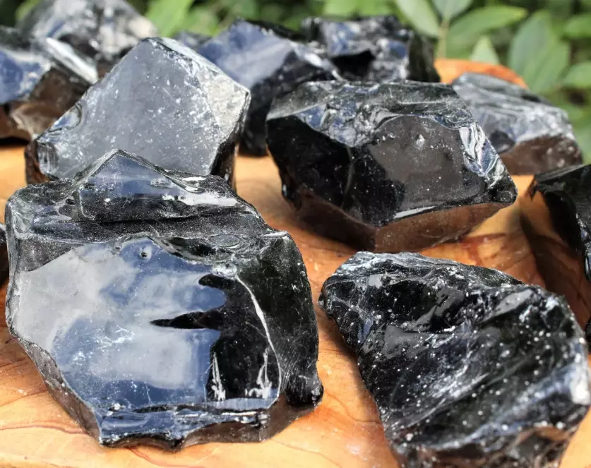 obsidian crystal meaning