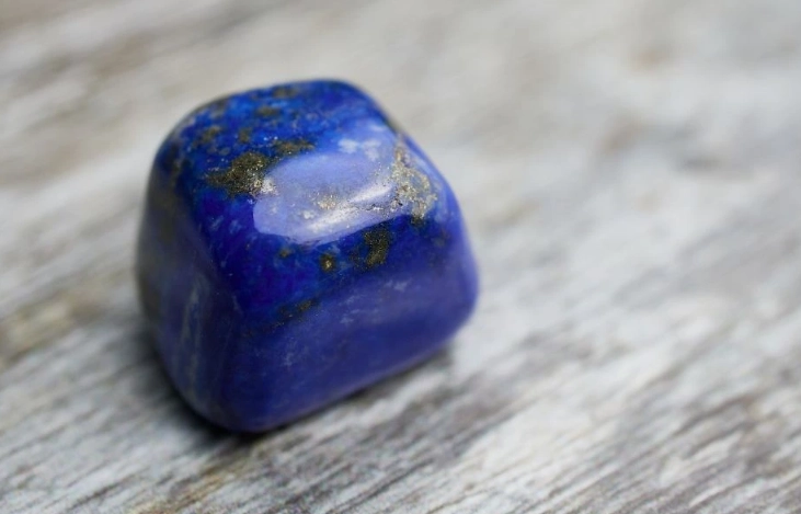 lapis lazuli metaphysical properties