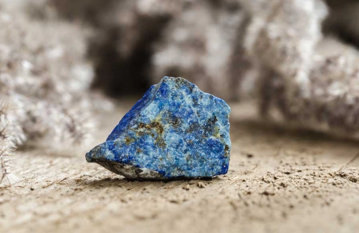 lapis lazuli healing