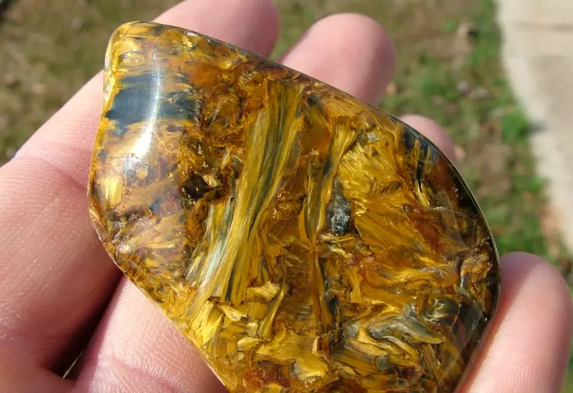 pietersite healing properties