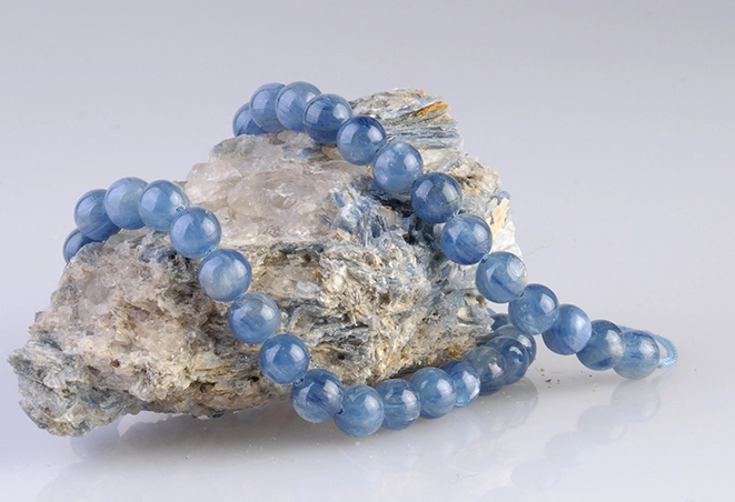 kyanite contraindications