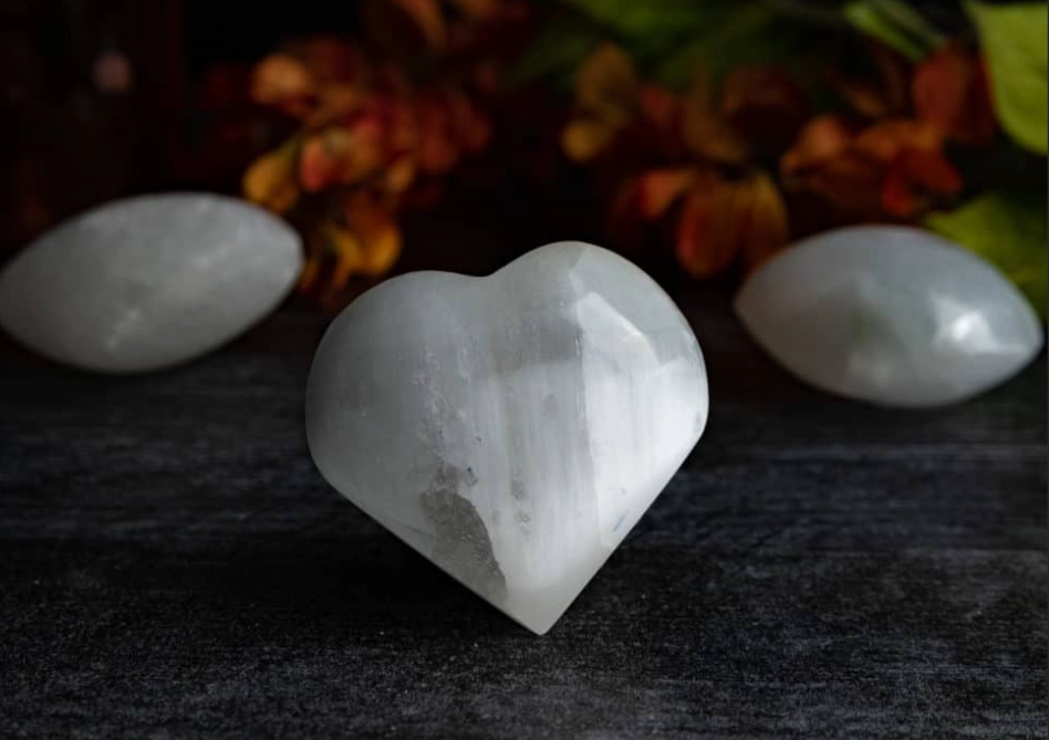 selenite healing properties