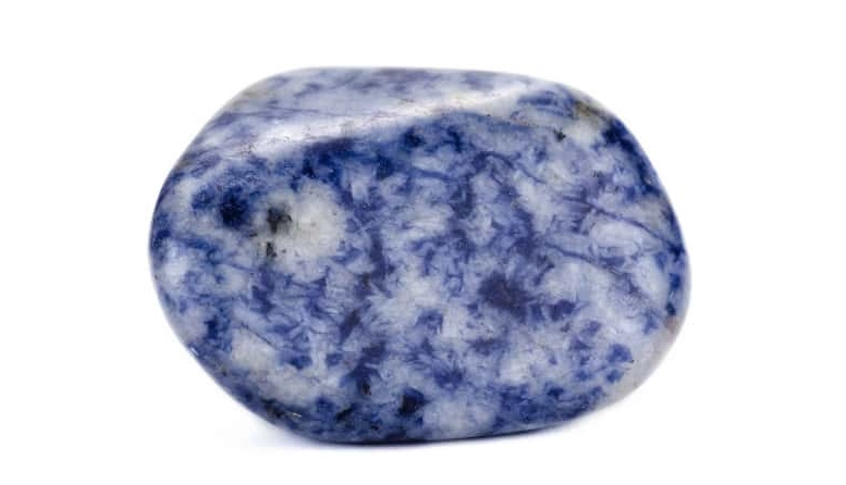 sodalite healing properties
