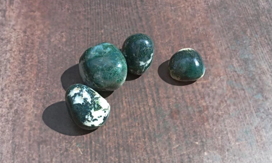 green moss agate healing properties