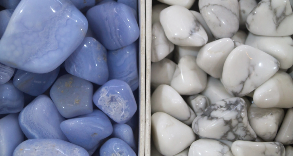 blue chalcedony healing properties