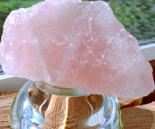 how to use rose quartz