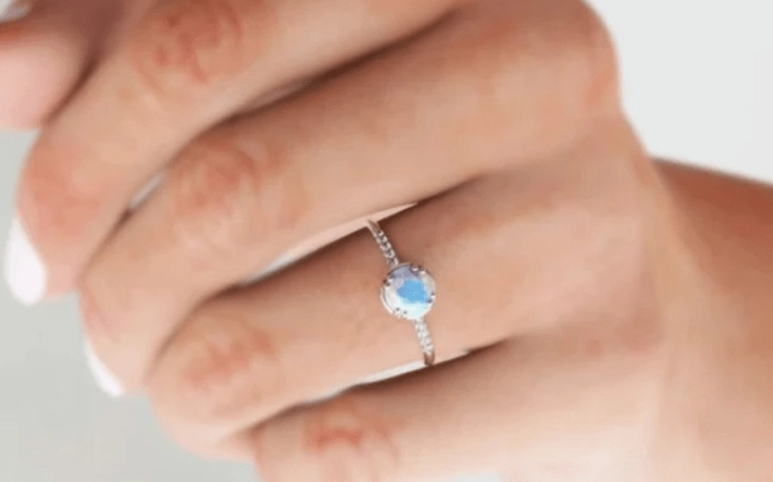 Side effects of Moonstone